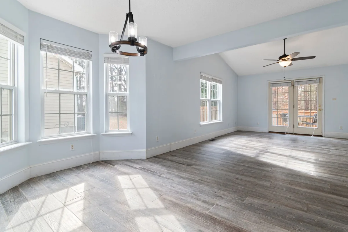 Clean, safe room after biohazard cleanup in Underwood Hills, Atlanta, GA